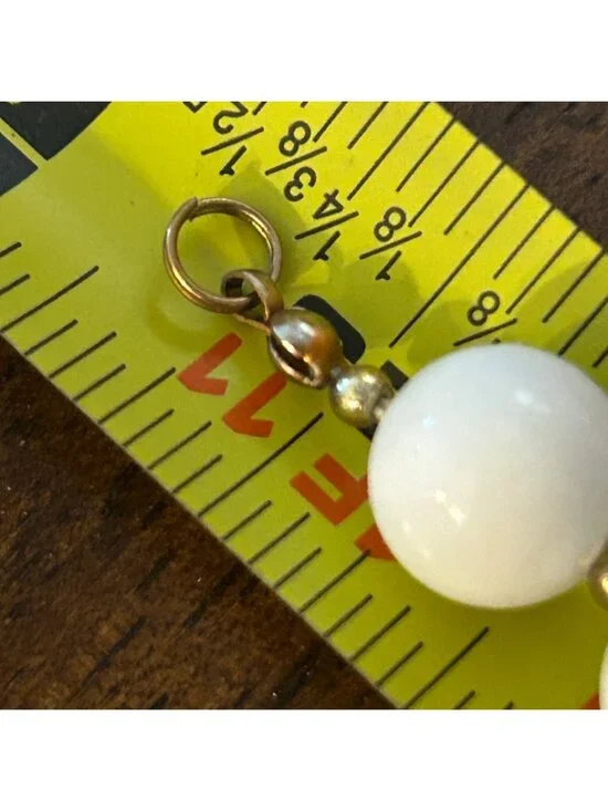 Vintage MCM White Acrylic Lucite Round Bead Necklace Gold Tone Spacer Spring Rin - Picture 9 of 10